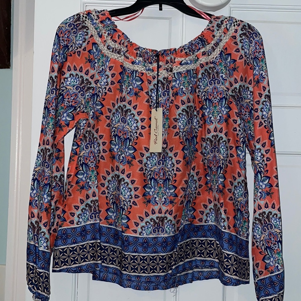 NWT Red Camel medium spring top long sleeve